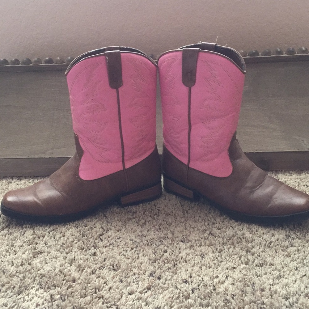 Pink cowboy boots